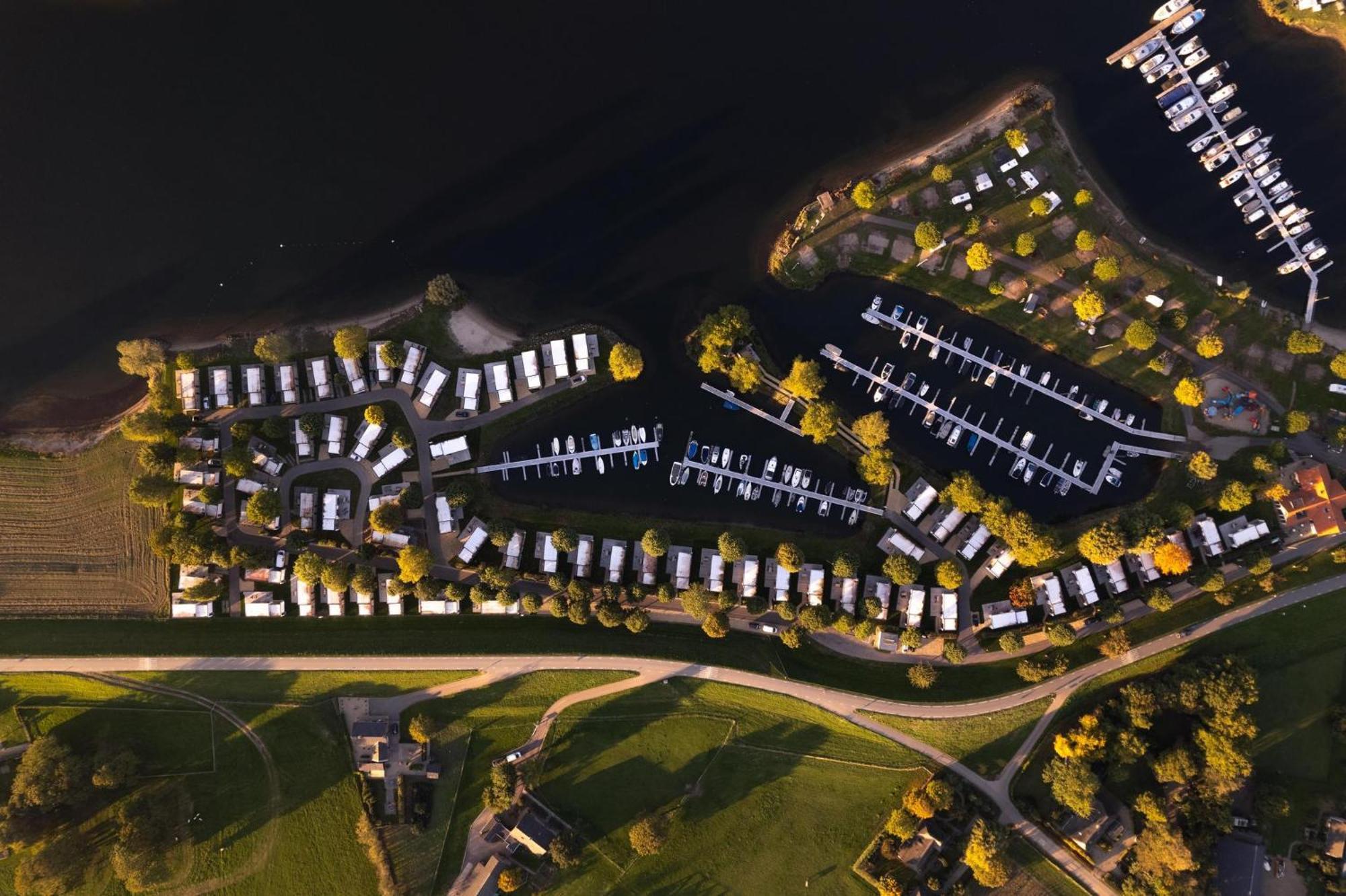 Maurik Marinapark Bad Nederrijn酒店 外观 照片