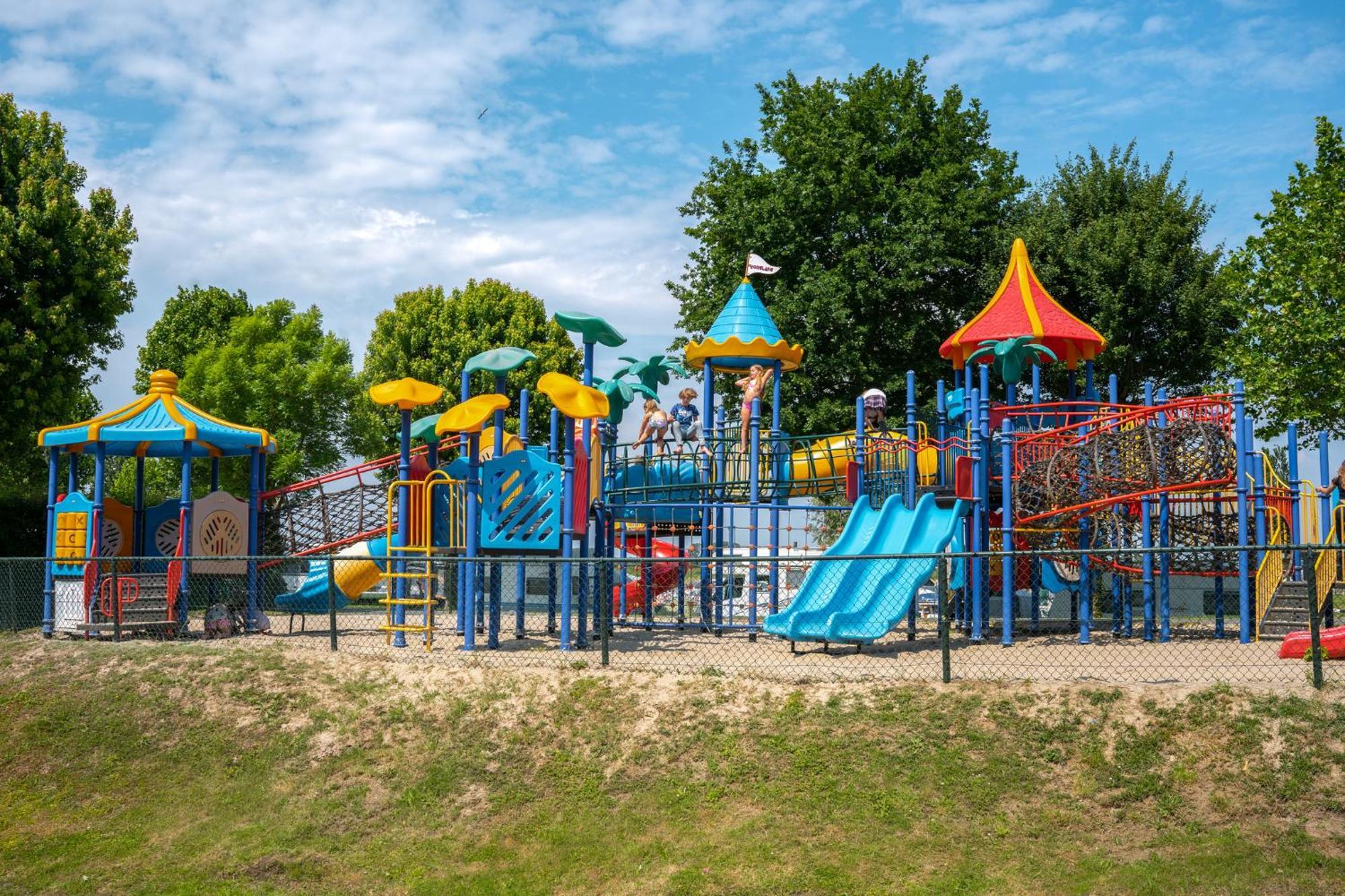 Maurik Marinapark Bad Nederrijn酒店 外观 照片